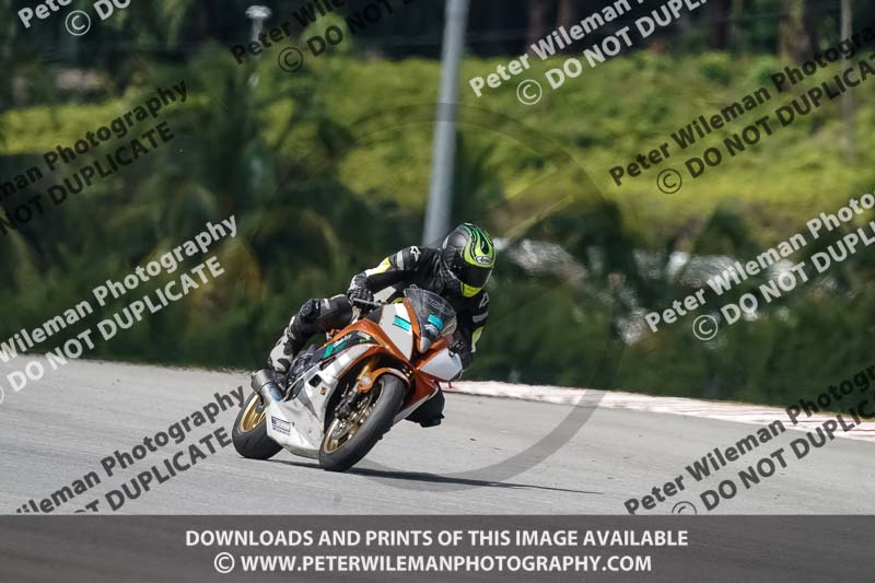 Sepang;event digital images;motorbikes;no limits;peter wileman photography;trackday;trackday digital images
